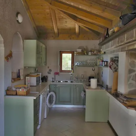 House Pearl * Mali Drvenik